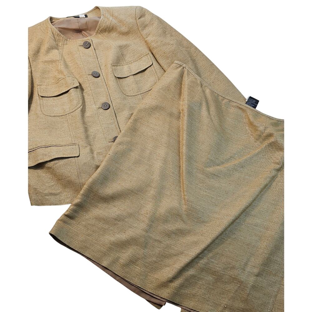 Kasper vintage 100% silk yellow silk suit set button up size 18 long sleeve